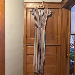 Striped romper with pockets! Size medium